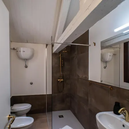 Lägenhet My Exclusive Cavour Loft Da Sogno A *